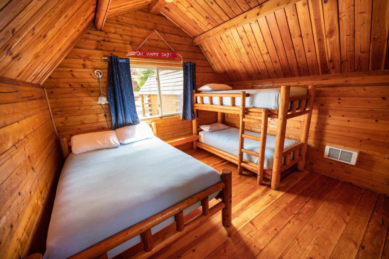 Redwood Coast Cabins And Rv Resort Eureka Dış mekan fotoğraf